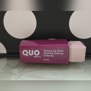 10/$25✨️Quo Glossy Lip Stain✨️